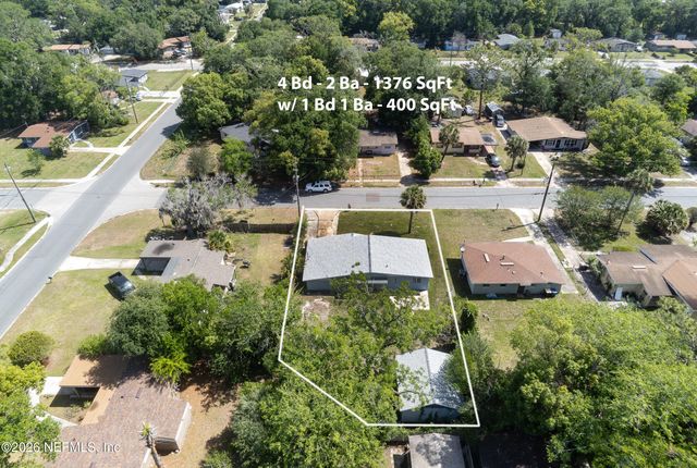 8988 CASTLE Boulevard, Jacksonville, FL 32208
