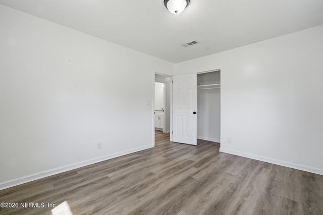 8988 CASTLE Boulevard, Jacksonville, FL 32208