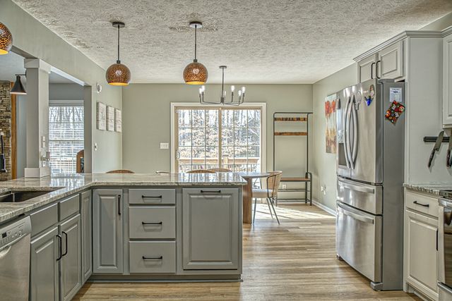 715 Stoneybrook Ct, Cookeville, TN 38506