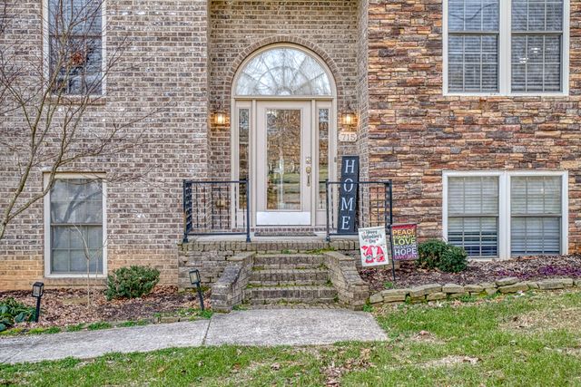 715 Stoneybrook Ct, Cookeville, TN 38506