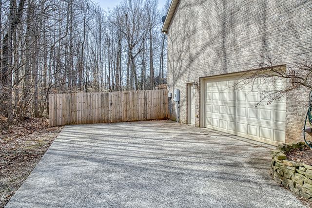 715 Stoneybrook Ct, Cookeville, TN 38506