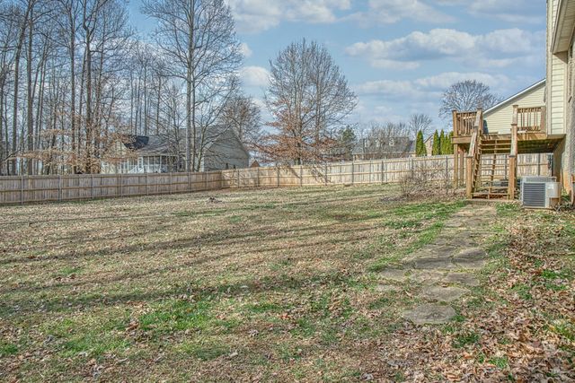 715 Stoneybrook Ct, Cookeville, TN 38506