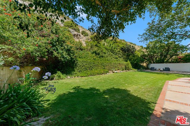 30601 Sicomoro Drive, Malibu, CA 90265