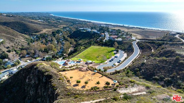 30601 Sicomoro Drive, Malibu, CA 90265