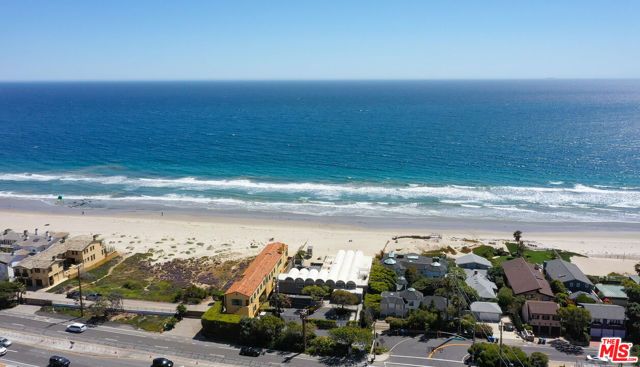 30601 Sicomoro Drive, Malibu, CA 90265