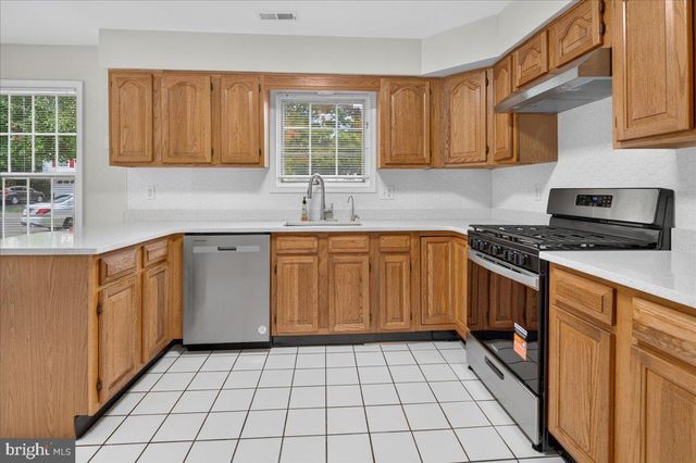23 WESTWINDS DR, West Windsor, NJ 08550
