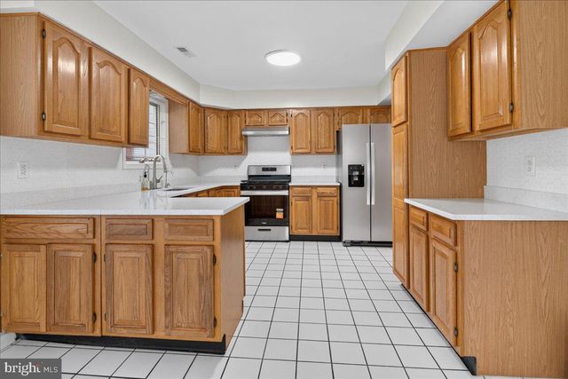 23 WESTWINDS DR, West Windsor, NJ 08550