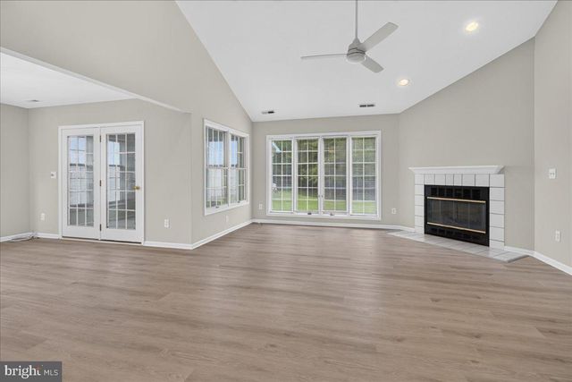 23 WESTWINDS DR, West Windsor, NJ 08550