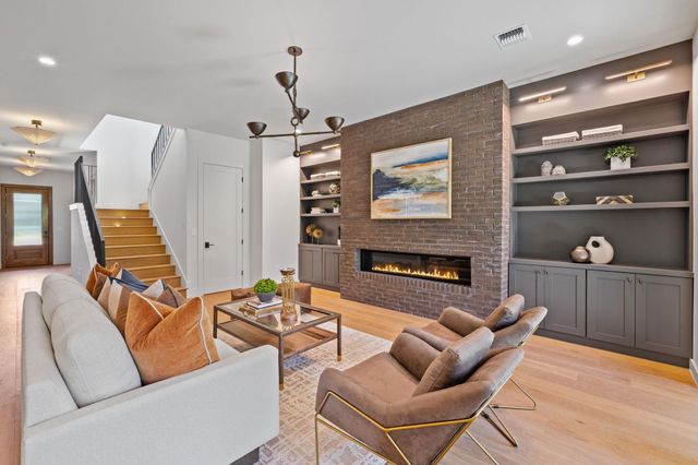 5408 Montview ST, Austin, TX 78756