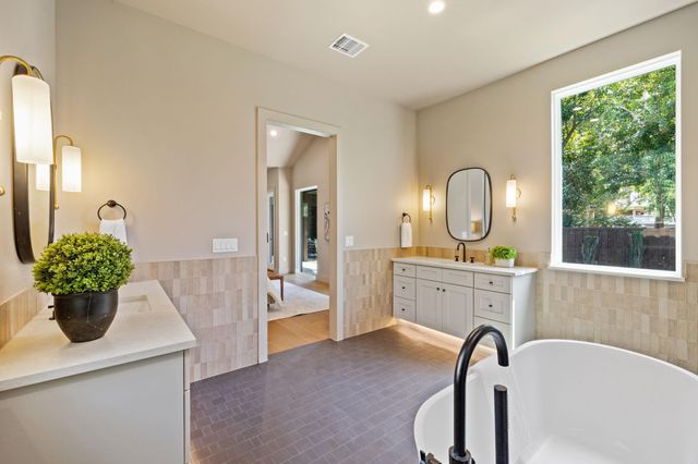 5408 Montview ST, Austin, TX 78756