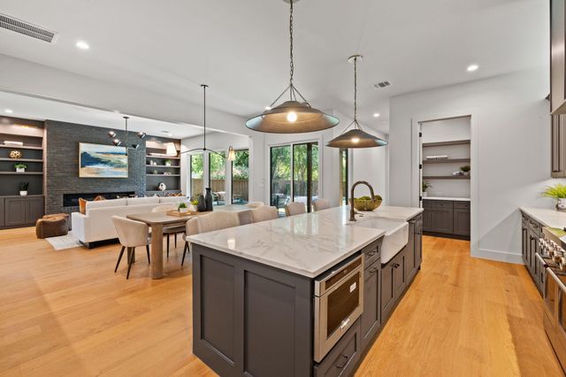 5408 Montview ST, Austin, TX 78756