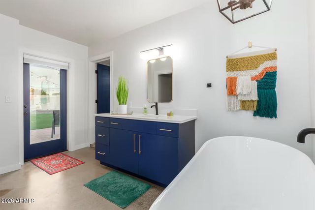 2501 N CHOLLA Street, Chandler, AZ 85224