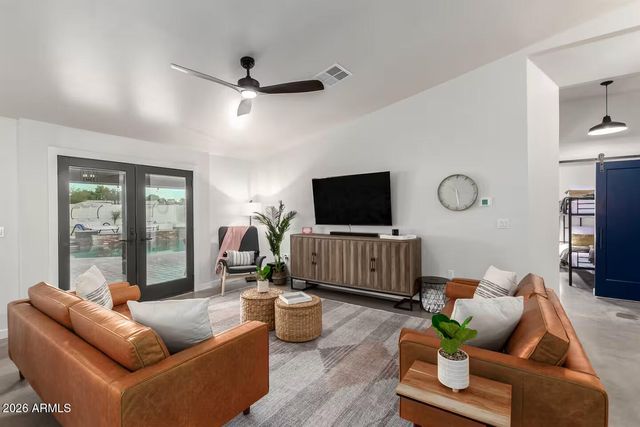 2501 N CHOLLA Street, Chandler, AZ 85224