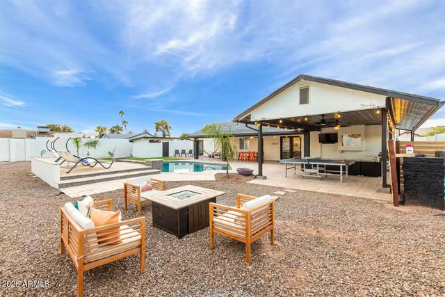 2501 N CHOLLA Street, Chandler, AZ 85224