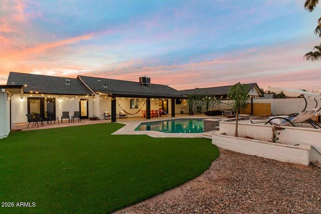 2501 N CHOLLA Street, Chandler, AZ 85224