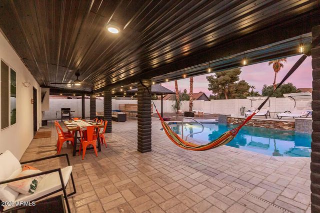 2501 N CHOLLA Street, Chandler, AZ 85224
