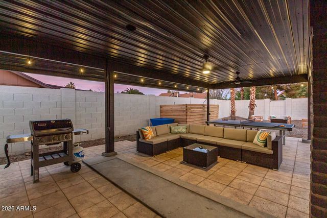 2501 N CHOLLA Street, Chandler, AZ 85224