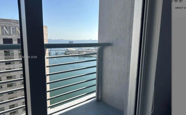 335 S Biscayne Boulevard 3706, Miami, FL 33131