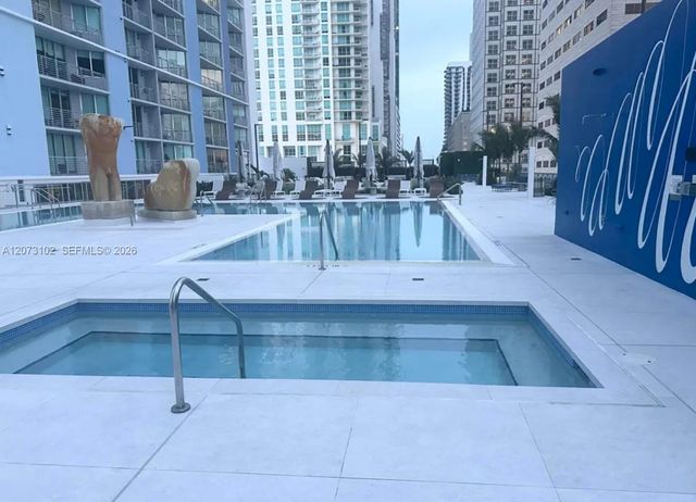 335 S Biscayne Boulevard 3706, Miami, FL 33131
