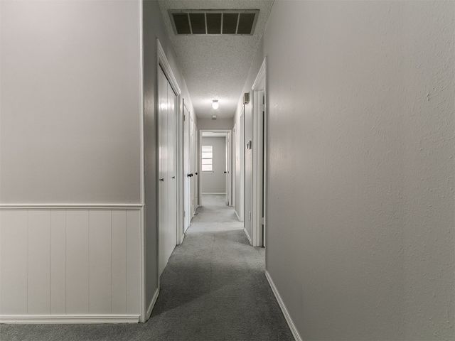 300 Woodside Drive, Norman, OK 73071