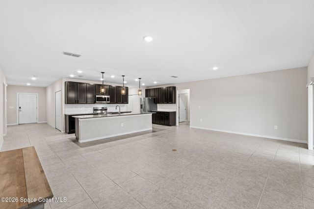 431 Fillmore Avenue NE, Palm Bay, FL 32907