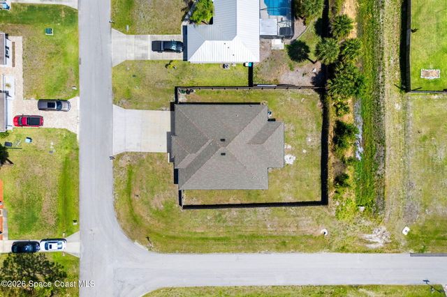 431 Fillmore Avenue NE, Palm Bay, FL 32907