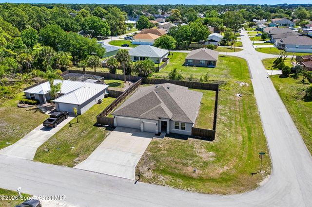 431 Fillmore Avenue NE, Palm Bay, FL 32907