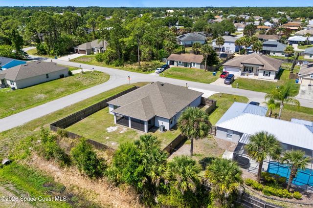 431 Fillmore Avenue NE, Palm Bay, FL 32907