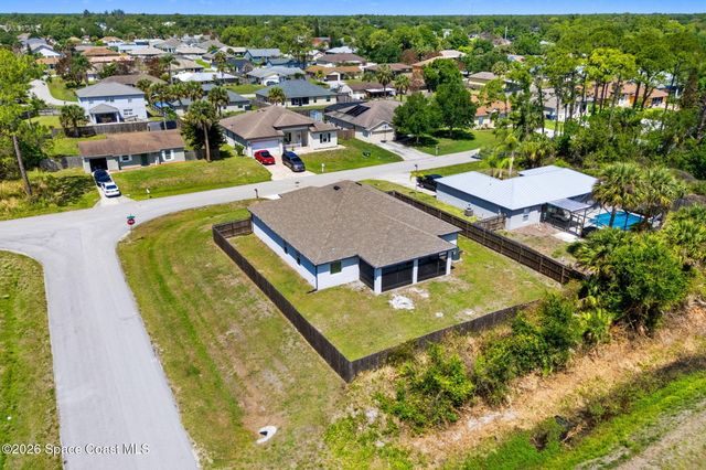 431 Fillmore Avenue NE, Palm Bay, FL 32907