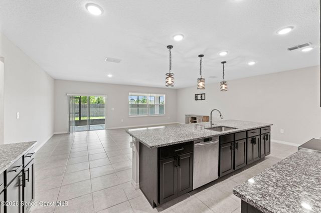 431 Fillmore Avenue NE, Palm Bay, FL 32907