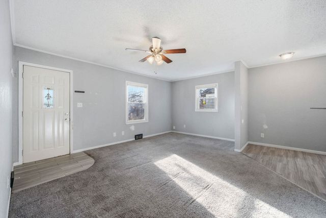 3128 Indian Road, Davenport, IA 52802