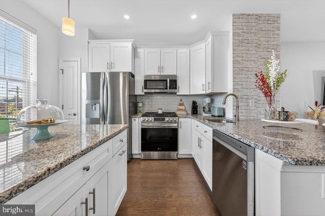 208 PRESTIGE RD, Brick, NJ 08723