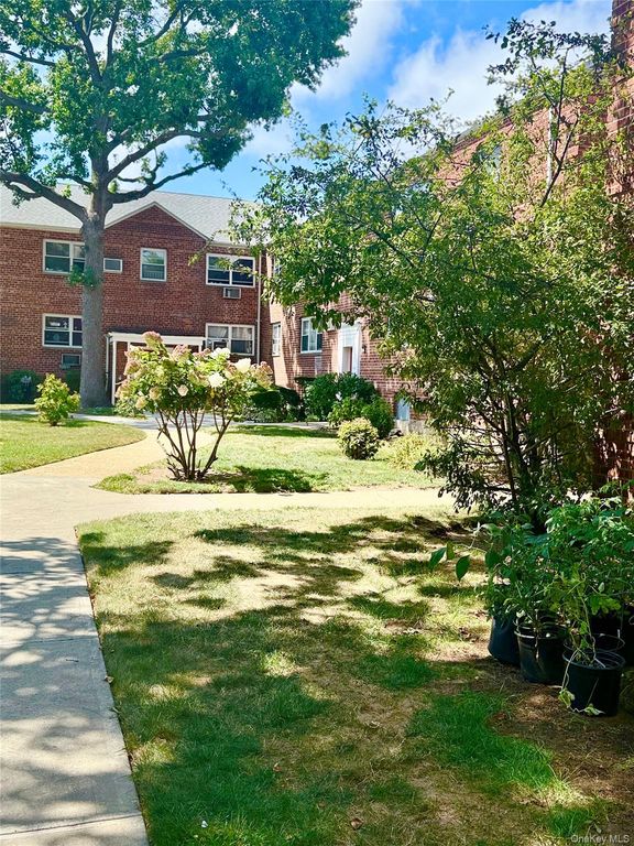 155-18 84th Street 1, Lindenwood, NY 11414