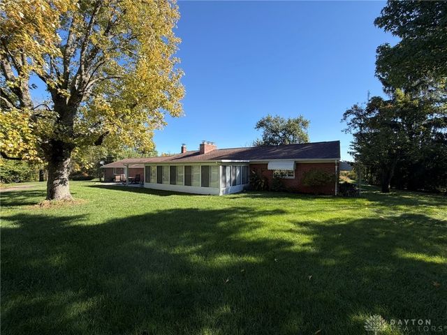 1441 S Dixie Drive, Vandalia, OH 45377