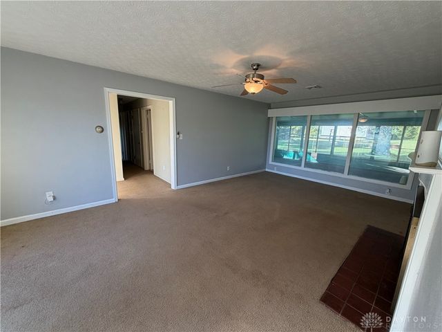 1441 S Dixie Drive, Vandalia, OH 45377