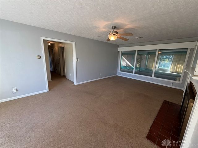 1441 S Dixie Drive, Vandalia, OH 45377