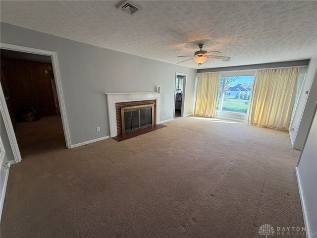 1441 S Dixie Drive, Vandalia, OH 45377