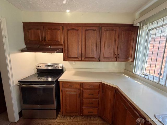 1441 S Dixie Drive, Vandalia, OH 45377