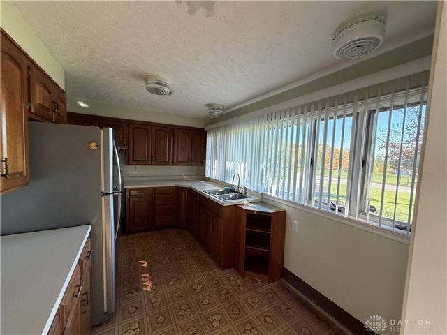 1441 S Dixie Drive, Vandalia, OH 45377