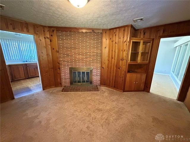 1441 S Dixie Drive, Vandalia, OH 45377