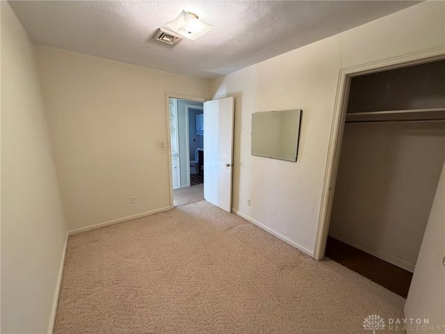 1441 S Dixie Drive, Vandalia, OH 45377