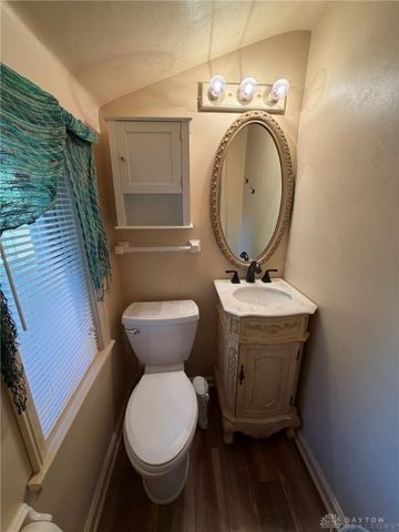 1441 S Dixie Drive, Vandalia, OH 45377