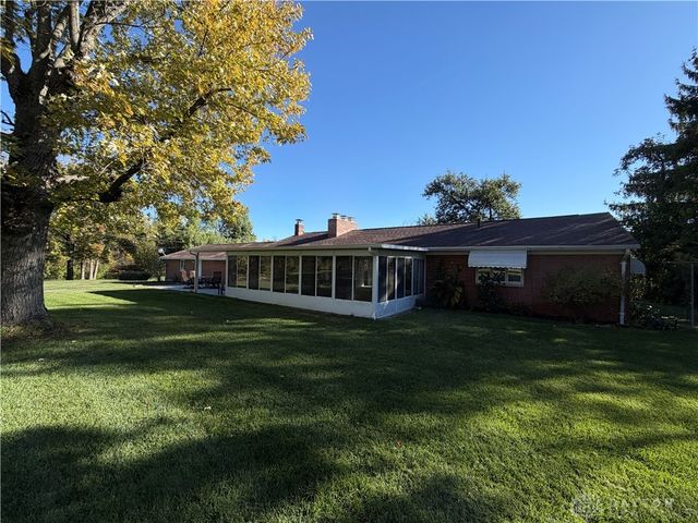 1441 S Dixie Drive, Vandalia, OH 45377