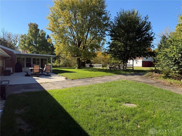 1441 S Dixie Drive, Vandalia, OH 45377