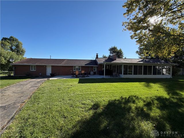 1441 S Dixie Drive, Vandalia, OH 45377