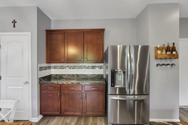 3986 Snowcreek Drive, Grove City, OH 43123
