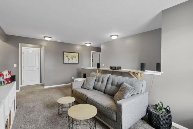 3986 Snowcreek Drive, Grove City, OH 43123