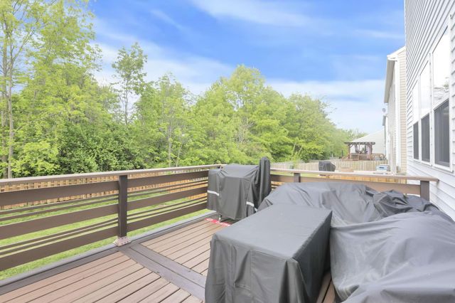 3986 Snowcreek Drive, Grove City, OH 43123