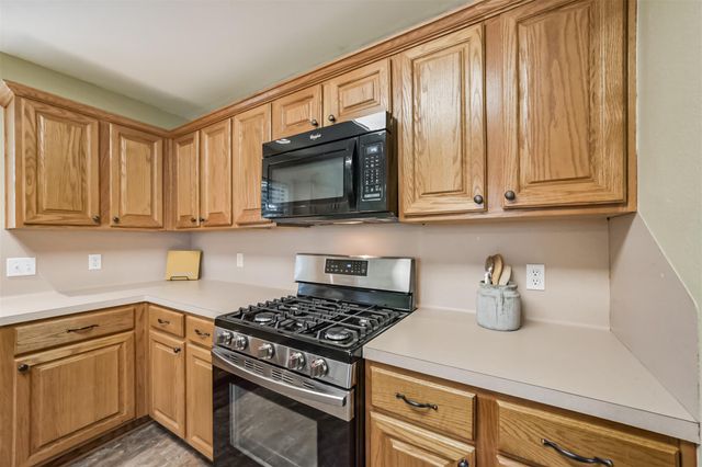 2723 Indian Mound Trail, Crosby, TX 77532