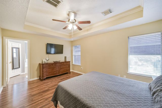 2723 Indian Mound Trail, Crosby, TX 77532